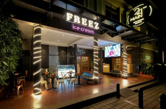 Cross Roads Inn Hotels in 