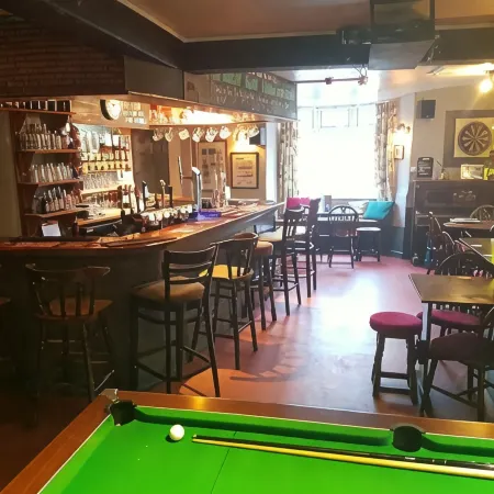 The Halfway House Pub and Kitchen Отели в г. Торпойнт