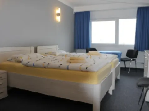 Pension Take Off Hotels in Gera