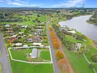 Gorgeous two bedroom home with lake views!