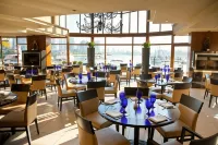 Granville Island Hotel - breakfast