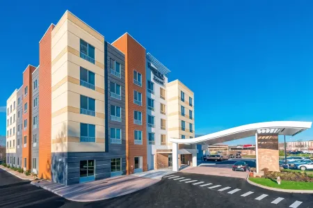 Fairfield Inn & Suites Boston Marlborough/Apex Center