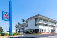 Motel 6 Anaheim, CA - Fullerton East Hotels in Placentia
