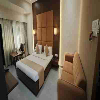 Raj Regency Rooms