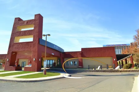 The Lodge at Cliff Castle Casino