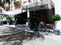 聖艾蒂安中心弗萊茲總站飯店 Irup: Regional Institute University Polytechnique附近的飯店