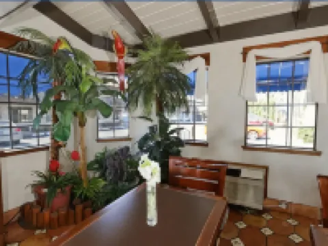 Travelodge by Wyndham Concord Hotels in Concord