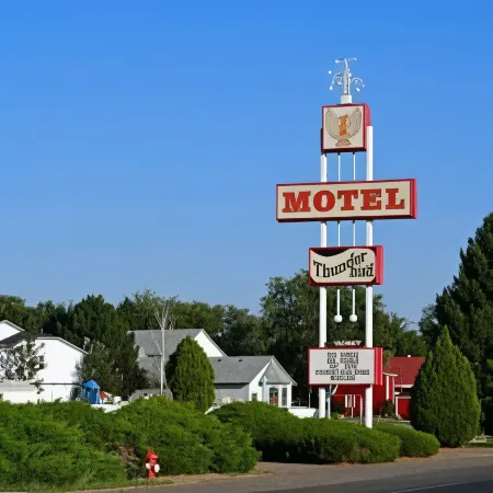 Thunder Bird Motel