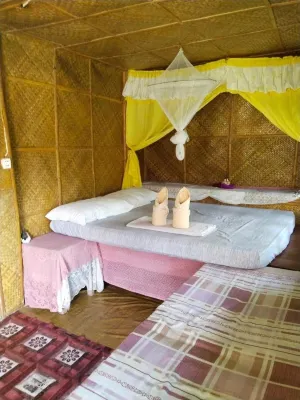 Shirley's Cottage - Pamilacan Island