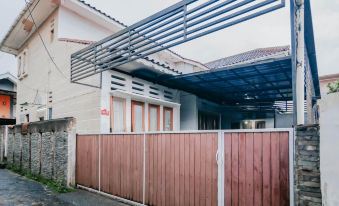 Kota Padi Homestay Cianjur Syariah RedPartner