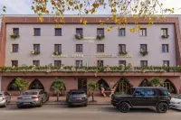Georgia Gold Hotel a 