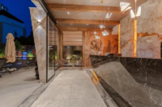 ซีไลฟ์ รอยัล