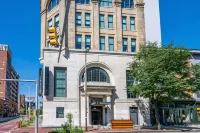 SpringHill Suites Baltimore Downtown Convention Center Area Hotels in Baltimore