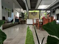 Hotel Bajo