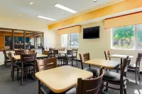 Fairfield Inn Tracy Hotels in Tracy