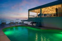 Hotel Eden Roc - Pools