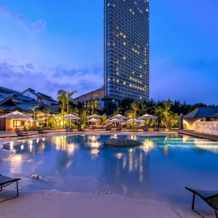 Phoenix Seagaia Ocean Tower