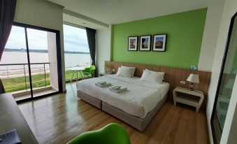 The River Hotel