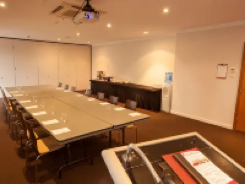 Wine Country Motor Inn Hotels in Cessnock