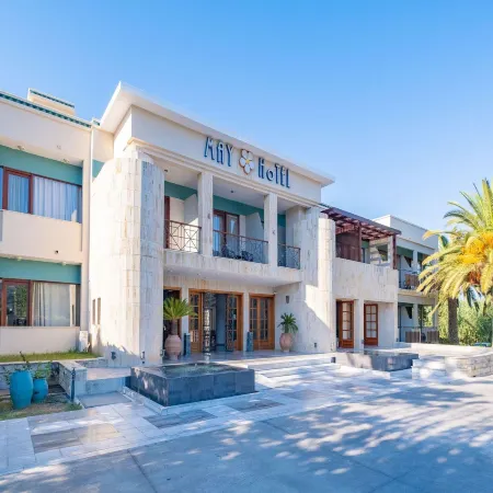 May Beach Hotel