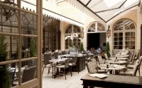 Best Western Premier Grand Monarque Hotel  Spa Hotel di Luce