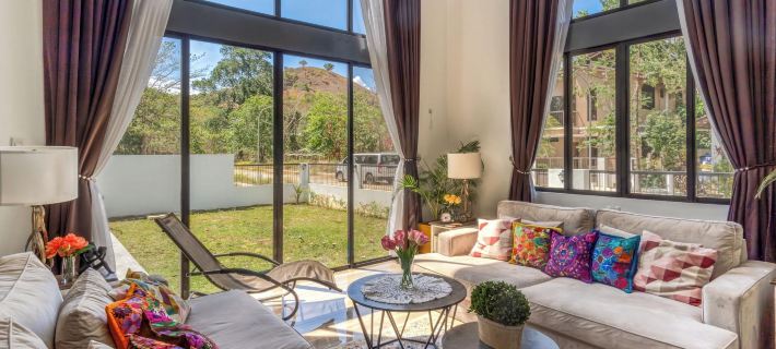 Adora's Place - Signature Room Hotel di Coron