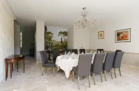 Chateau Pech-Céleyran Hotels in Salles-dAude