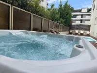 Hôtel Gallia Cannes فنادق في Vallauris