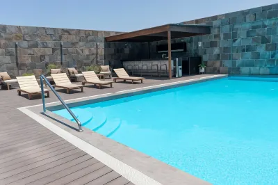 DoubleTree by Hilton Trujillo Các khách sạn ở 