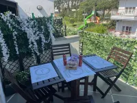 義大利基亞瓦里帶停車位的舒適閣樓公寓