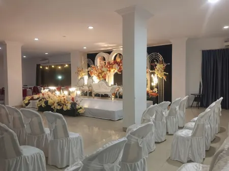 Baloi View Apartment Отели рядом с достопримечательностью «Sekupang Ferry Terminal»