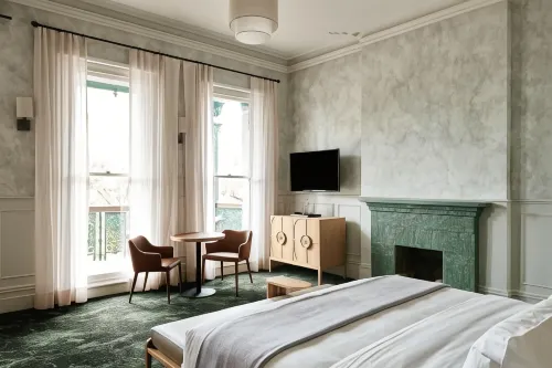 Portarlington Grand Hotel Hotels in Portarlington