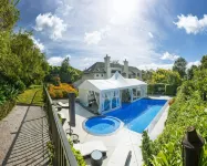 Greenmantle Estate Hotel - Pools