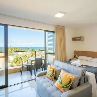 Stay Just Steps From Itapua Beach, With Pool and gym - RGF Hotels near Flamengo