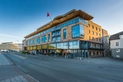 Thon Hotel Harstad فنادق في Harstad