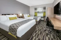 Microtel Inn & Suites by Wyndham Lubbock Hotel di Lubbock