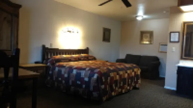 チャマ リバー ベンド ロッジ