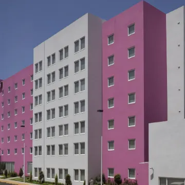 City Express Suites by Marriott Toluca