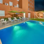 梅尼達阿塔布裏薩萬豪城市快捷青年酒店