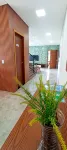 Beautiful Townhouse with 3 suites, Pool and Garage for 4 Cars