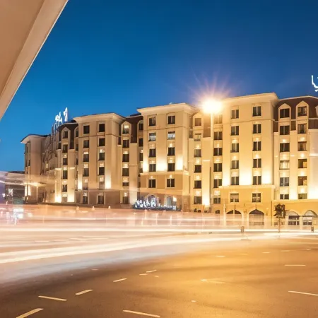 Avani Deira Dubai Hotel