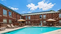 Best Western Plus Addison/Dallas Hotel