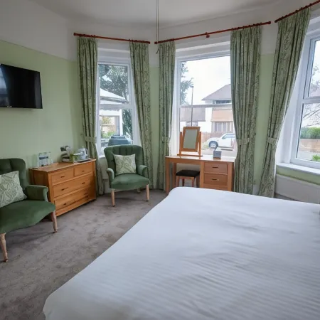 Westbury Lodge