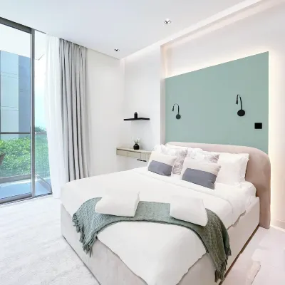 Exclusive 1BR Modern Comfort & Prime Location Hotels near Arabian Ranches