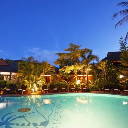 Salad Beach Resort