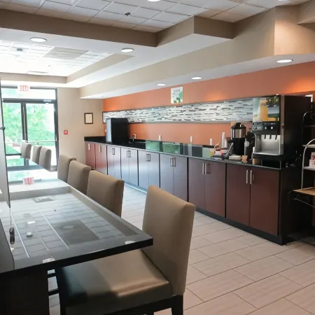 Townhome Inn & Suites by IHG