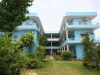 Sri Yoga Mandir Hotels near Assi Ghat Varanasi