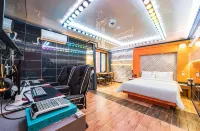 Hotel Eat Dot Com Alpeuseu Oncheon