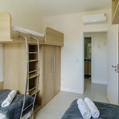 Apt w/ Side sea View, Seaside Condominium Rap0306 Отели рядом с достопримечательностью «Пляж Лагоинья-ду-Лесте»