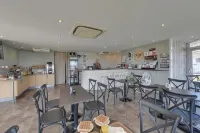 Fasthotel Well Inn Mâcon Sud - un hôtel FH Confort Hotels in Julienas